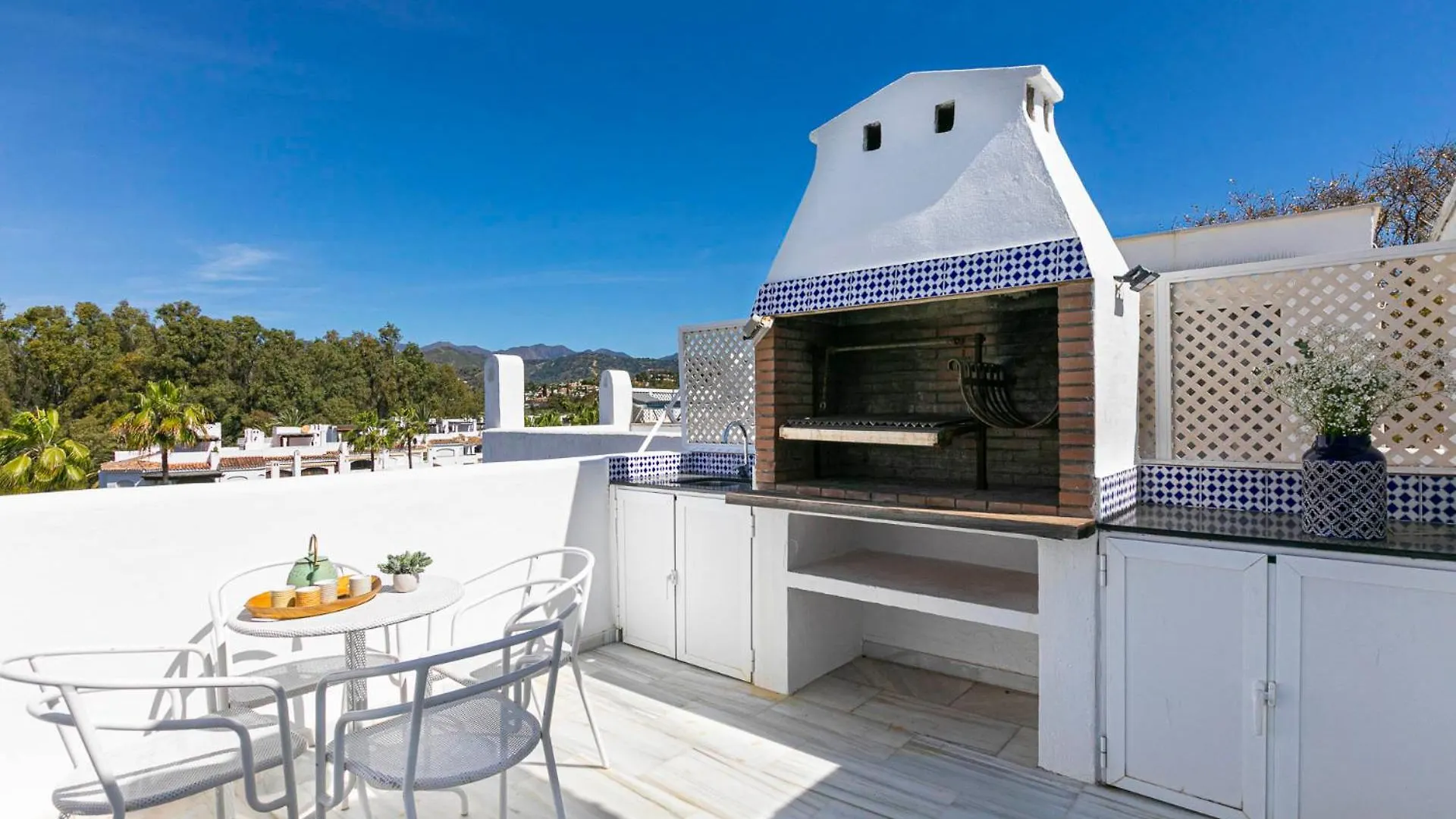 Apartment Golden Beach By Bh Marbella Spain